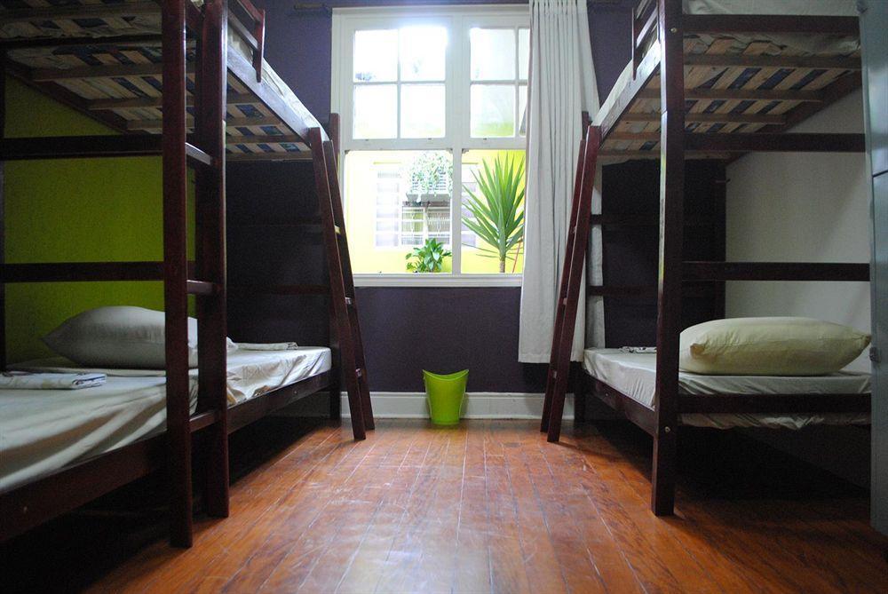 Green Grass Hostel เซาเปาโล ภายนอก รูปภาพ