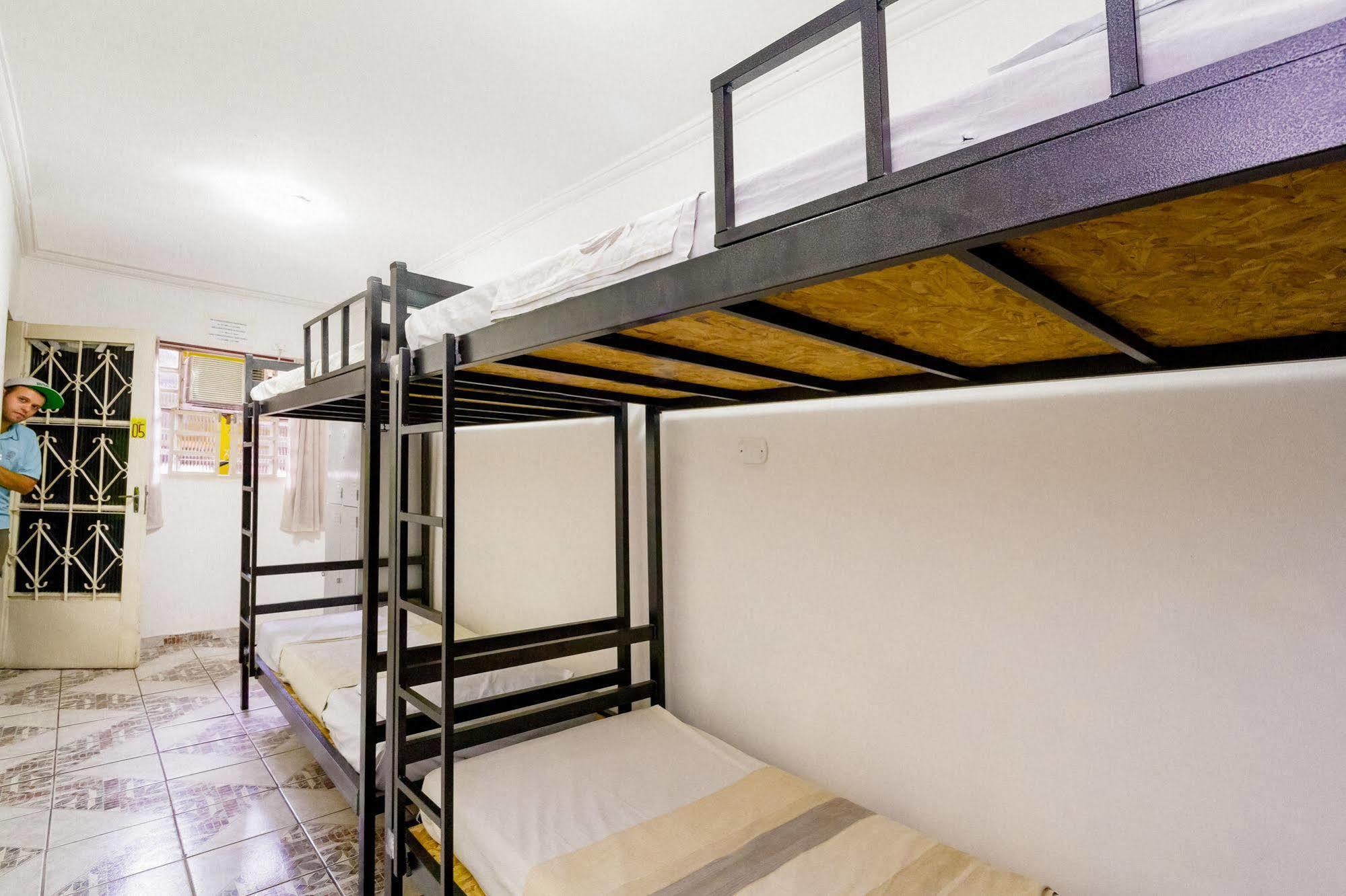 Green Grass Hostel เซาเปาโล ภายนอก รูปภาพ